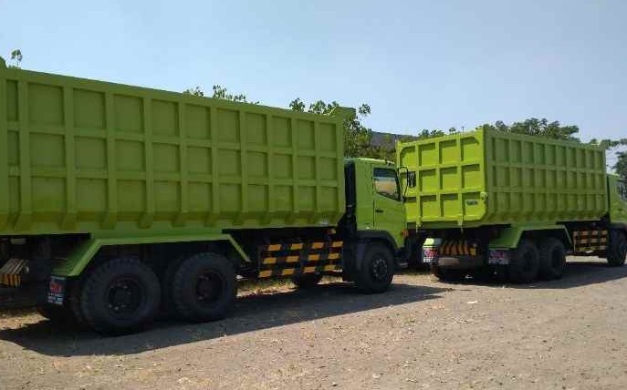 Harga sewa truk besar di Samarinda terbaru